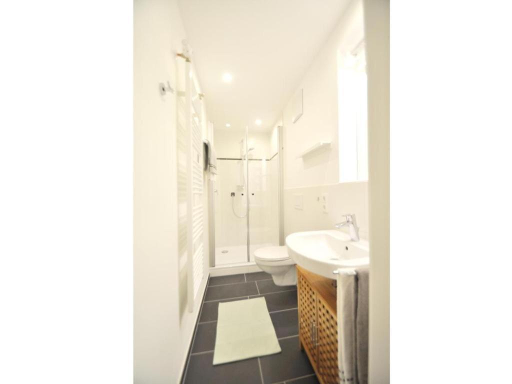 Ferienwohnung Am Moselufer เซลล์อันแดร์โมเซล ภายนอก รูปภาพ